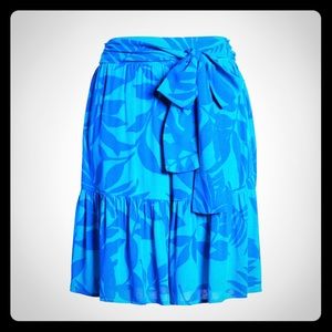 Skirt; flowy, colorful and comfortable!